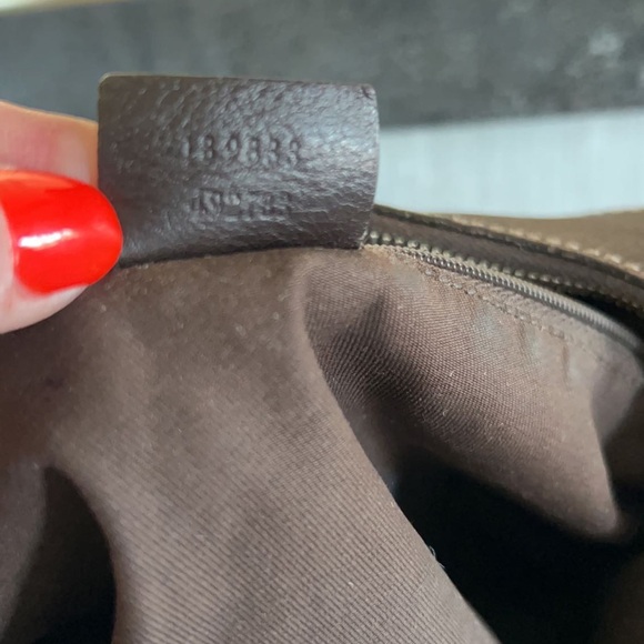 Gucci Abbey D Ring - Picture 6 of 7